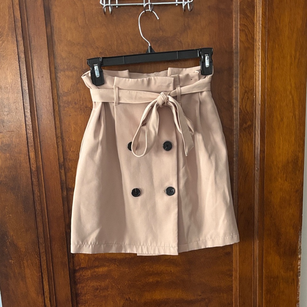 Primark Khaki Buttoned Skirt w/ Adjustable Belt Size 2
